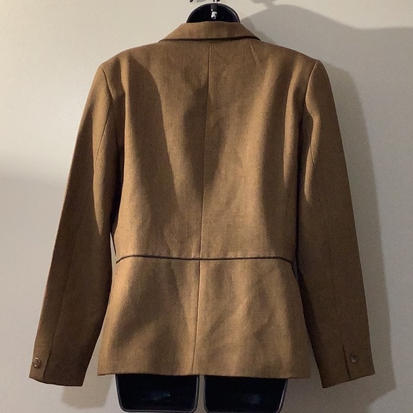 Ainsley & Aidan Women Blazer - Picture 2 of 8